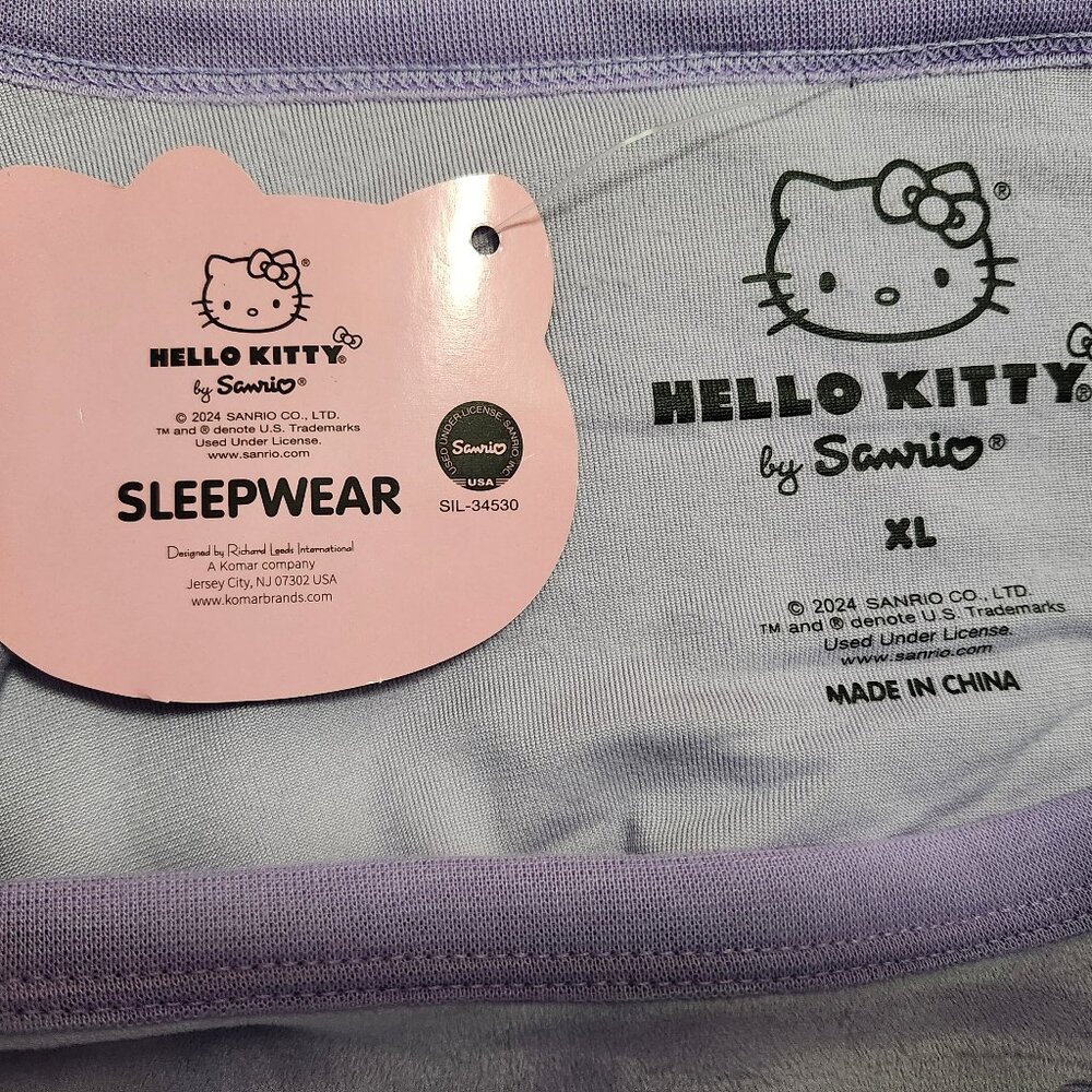 Hello Kitty Lavender Lounge Set Size XL - Picture 8 of 11
